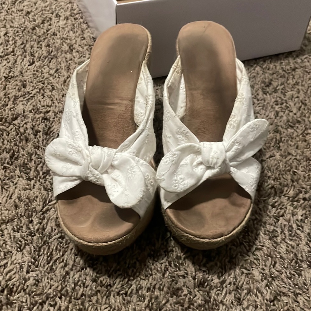 Wedge sandals